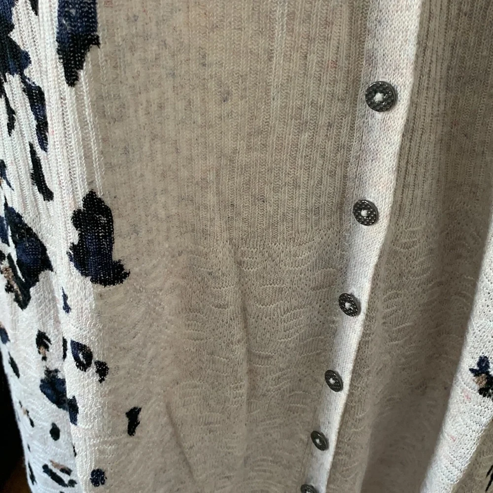 🌺NIC + ZOE CARDIGAN🌺 - Picture 2 of 9